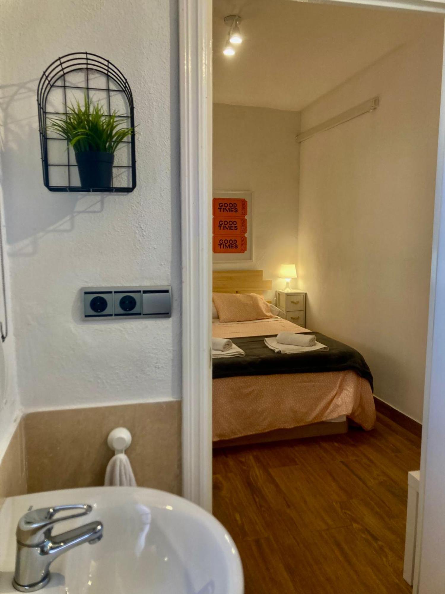 Apartamento Del Rio Pinos Genil Exterior photo
